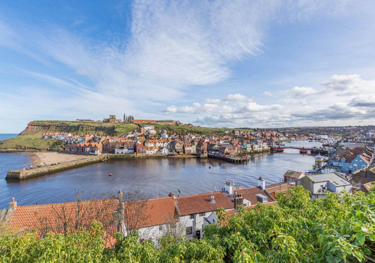 No 1 Pier Lane Whitby Exterior foto