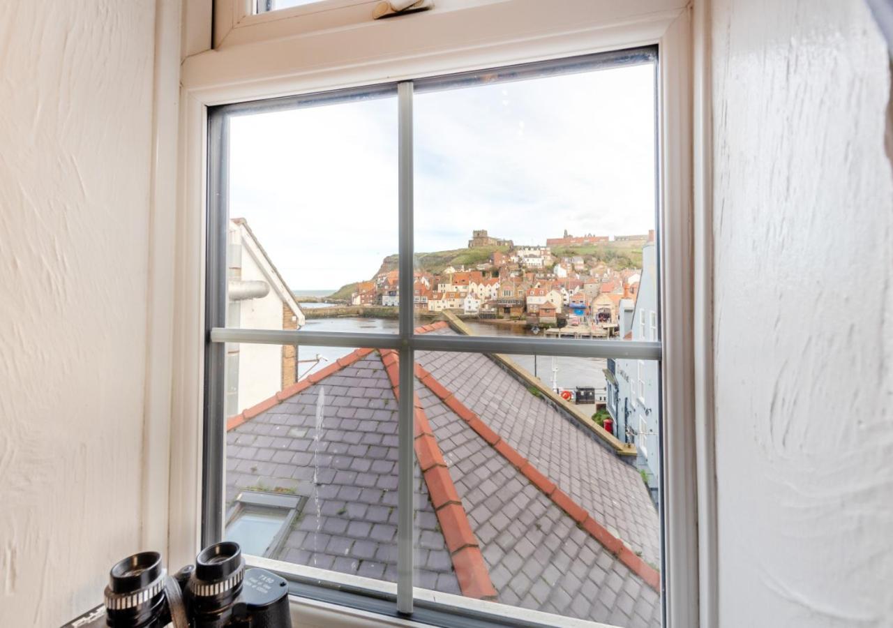No 1 Pier Lane Whitby Exterior foto